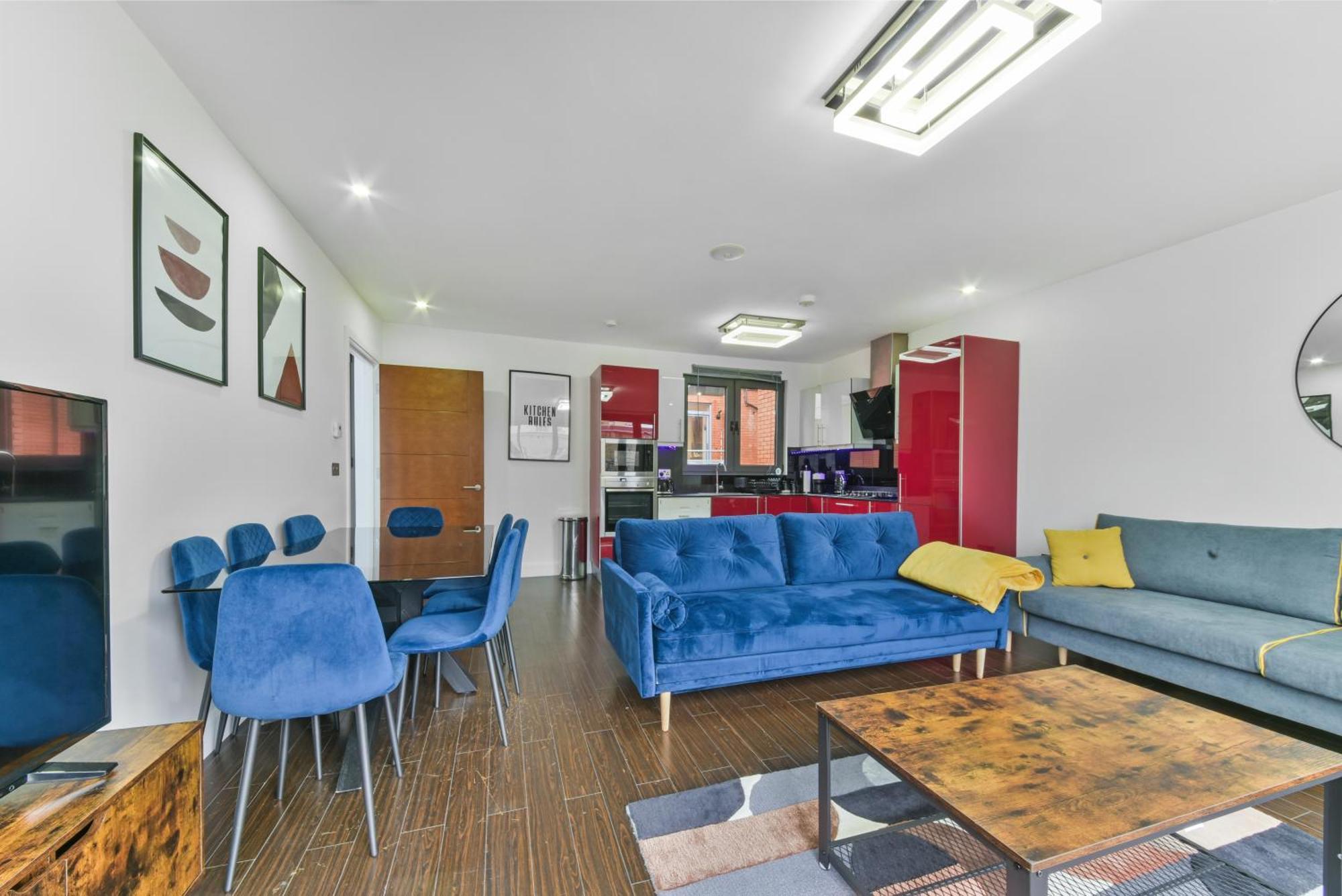 Large 2 Bed 2 Bath Flat With Patio, Canary Wharf Appartamento Londra